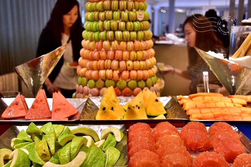 老爺酒店Le Café下午茶：香檳色的吃到飽