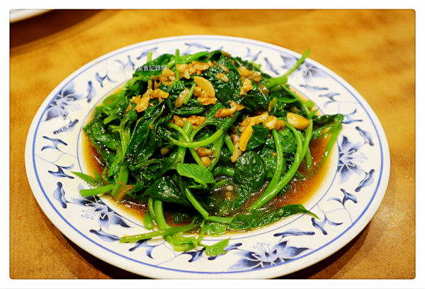 山東餃子館 ~ 新店美食/酸菜白肉鍋❤️聚餐好選擇 - 捷運小碧潭站