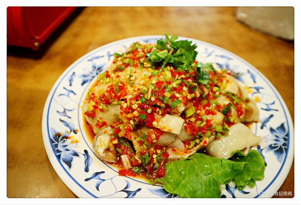 山東餃子館 ~ 新店美食/酸菜白肉鍋❤️聚餐好選擇 - 捷運小碧潭站