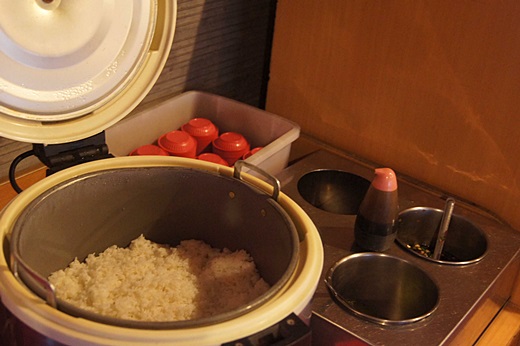 黃金海岸活蝦之家餐廳：【新竹餐廳】新竹值得推薦的美食餐廳※超新鮮海鮮料理│蝦子肉質飽滿又彈牙◎竹北聚餐餐廳首選§大人小孩都吃的超滿足,想二訪的好吃美食餐廳