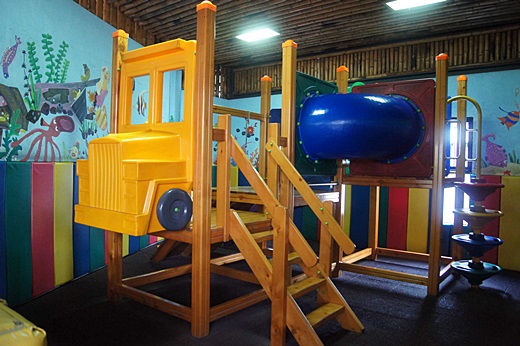 黃金海岸活蝦之家餐廳：【新竹餐廳】新竹值得推薦的美食餐廳※超新鮮海鮮料理│蝦子肉質飽滿又彈牙◎竹北聚餐餐廳首選§大人小孩都吃的超滿足,想二訪的好吃美食餐廳