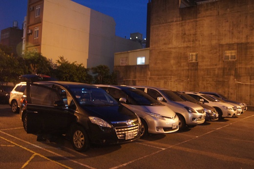 黃金海岸活蝦之家餐廳:新竹聚餐美食餐廳推薦~竹北有名的新鮮海鮮餐廳