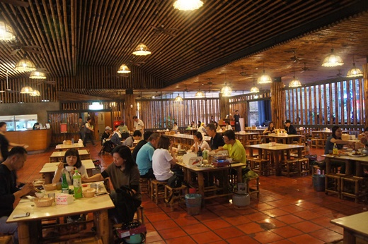 黃金海岸活蝦之家餐廳：新竹竹北美食活蝦餐廳推薦～熱門消夜聚餐料理