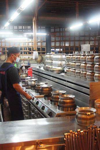 黃金海岸活蝦之家餐廳:新竹美食餐廳聚餐哪裡吃?竹北好吃到會後空翻的活蝦餐廳推薦~