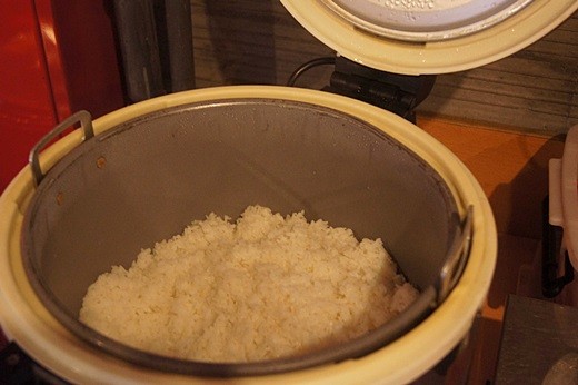 黃金海岸活蝦之家餐廳:新竹竹北美食必吃海鮮餐廳推薦!!活蝦料理超誘人~IG、部落客超推的高CP值鮮蝦美食