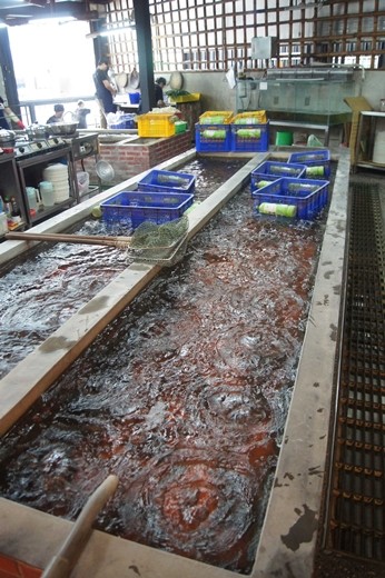 黃金海岸活蝦之家餐廳:新竹美食餐廳推薦海鮮這裡吃,竹北知名活蝦聚餐餐廳!