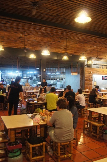 黃金海岸活蝦之家餐廳：新竹海鮮餐廳現撈現煮的活蝦料理真的是啵棒!