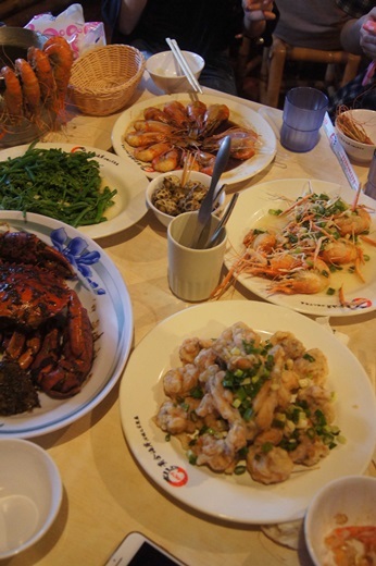 黃金海岸活蝦之家餐廳：新竹海鮮餐廳✽聚餐吃美食的活蝦餐廳★真心推薦給大家~