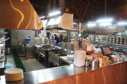 黃金海岸活蝦之家餐廳:新竹美食餐廳→推薦這家CP值超高的活蝦海鮮餐廳