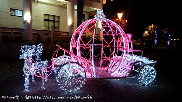 ★高雄左營★【高雄物產館】蓮潭旗艦店,被滿滿高通通包圍~萌翻天!