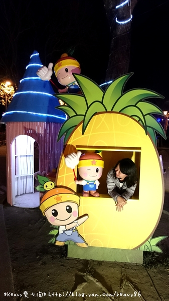 ★高雄左營★【高雄物產館】蓮潭旗艦店,被滿滿高通通包圍~萌翻天!