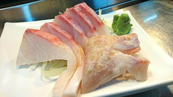 34661723_1901240609907619_2476827422499012608_n