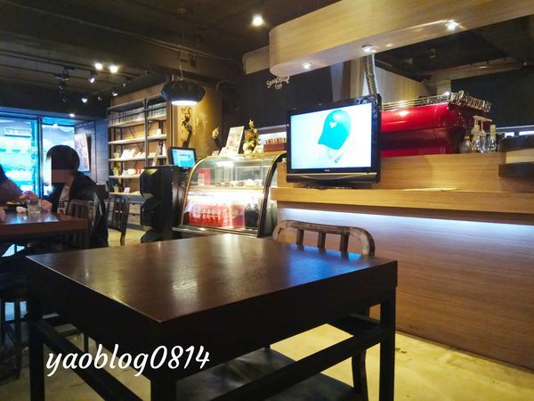 StayReal (7).jpg StayReal (7).jpg