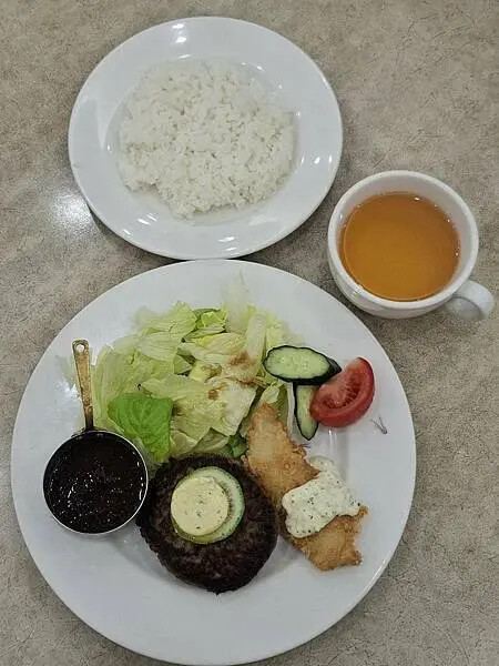 日式家庭餐廳-樂雅樂初體驗!