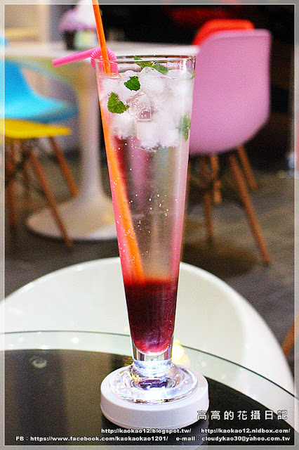 火星糖(球場路門市)：【高雄】鳥松區。宇宙最好吃的糖果：火星糖《高雄最"火"伴手禮推薦。愛河之心禮盒。銀河蜜飲。星球冰淇淋》