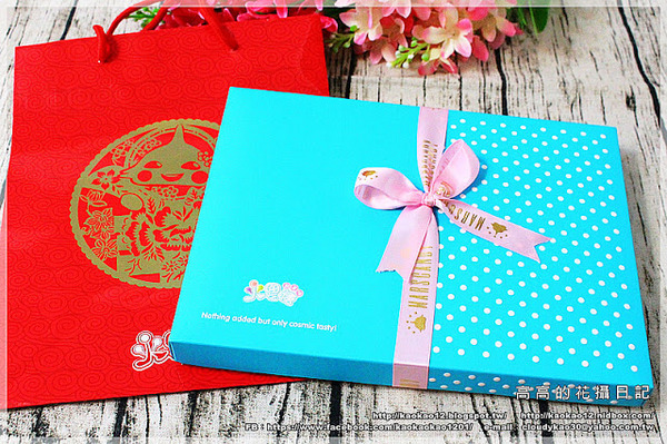 火星糖(球場路門市)：【高雄】鳥松區。宇宙最好吃的糖果：火星糖《高雄最"火"伴手禮推薦。愛河之心禮盒。銀河蜜飲。星球冰淇淋》