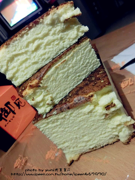 御見輕烘焙：【邀稿】《乳酪控請注意》New!最強大團購美食→帕瑪森鹹乳酪+輕乳酪征服你味蕾@御見輕烘焙