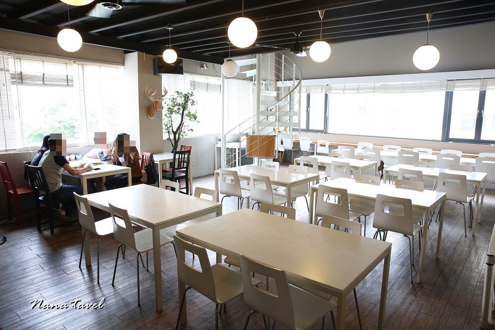 台中森cabie。堅持手作健康美味台中早午餐,自家農場種植有機蔬菜,大推火山野牛培根堡 - Nana愛旅行札記