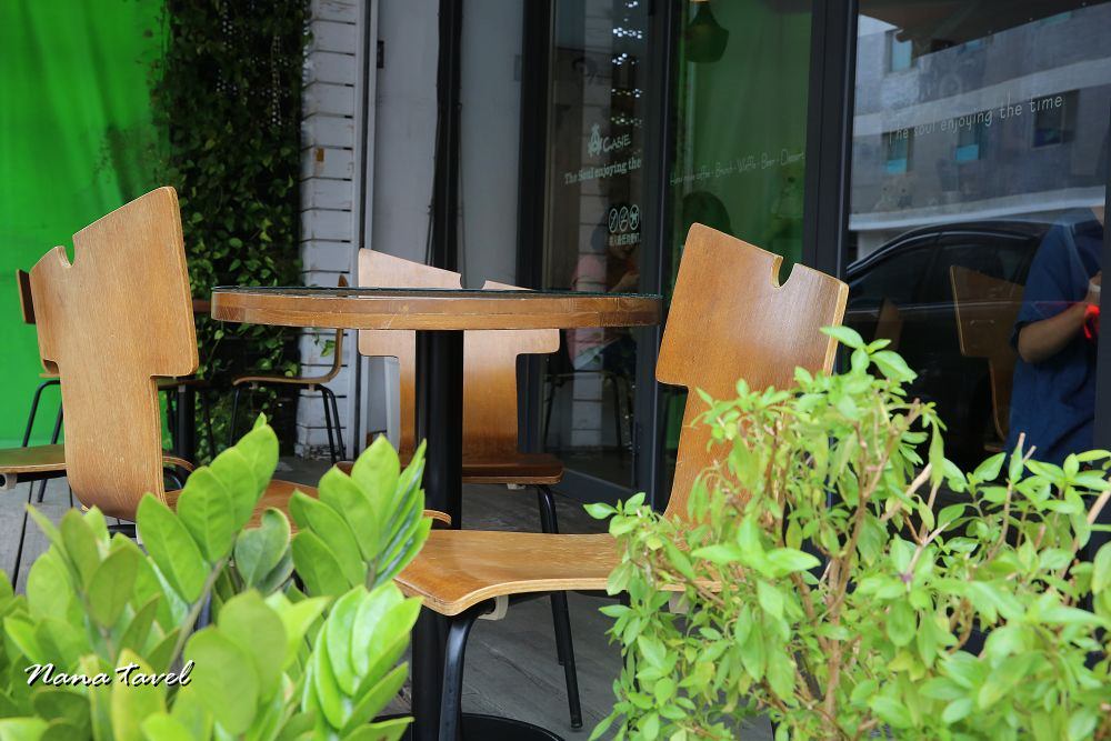 台中森cabie。堅持手作健康美味台中早午餐,自家農場種植有機蔬菜,大推火山野牛培根堡 - Nana愛旅行札記