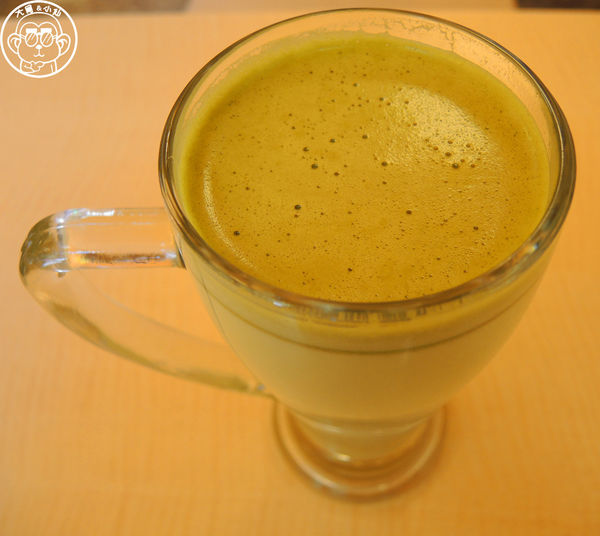 野喵中途咖啡:呷飽祙【新北三重・野喵中途咖啡】喵星人左擁右抱用餐 野喵中途咖啡:呷飽祙【新北三重・野喵中途咖啡】喵星人左擁右抱用餐