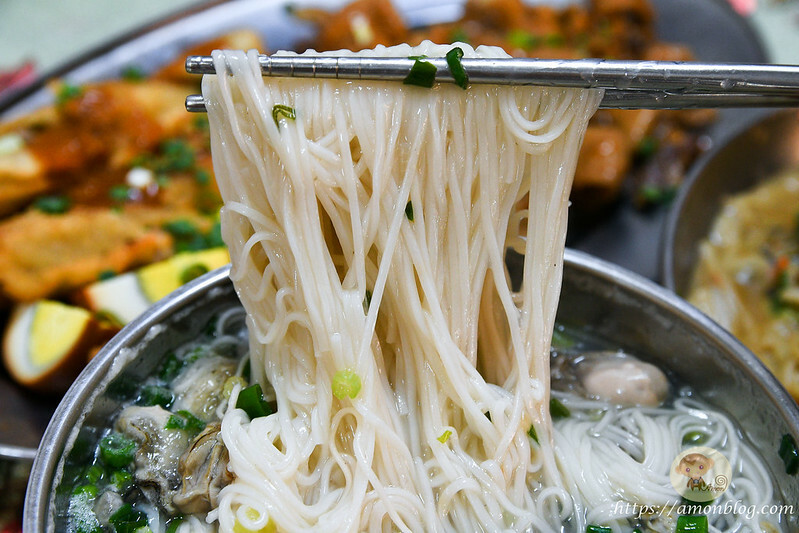 巧味香|金門高人氣小吃推薦，爆量肥美蚵仔麵線必吃，綜合滷味也很好吃