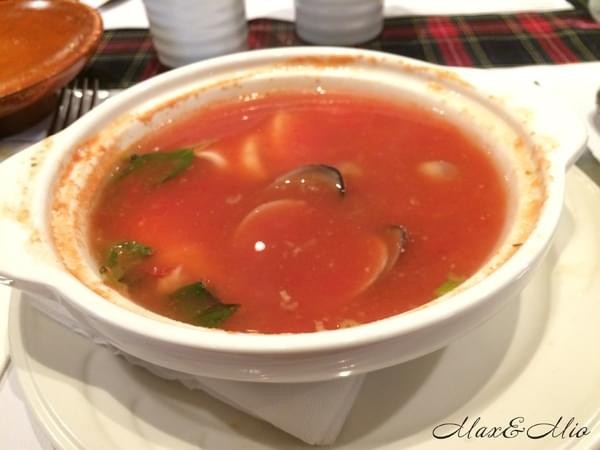 Mr. Onion 天蔥牛排餐廳(板橋新埔店):板橋捷運新埔站-三猿廣場Mr.Onion天蔥牛排