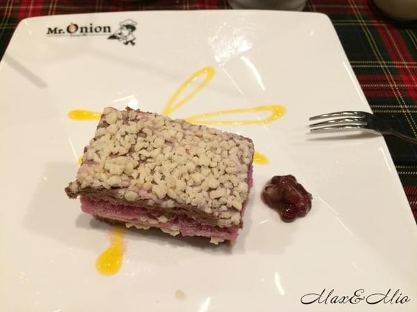 Mr. Onion 天蔥牛排餐廳(板橋新埔店):板橋捷運新埔站-三猿廣場Mr.Onion天蔥牛排