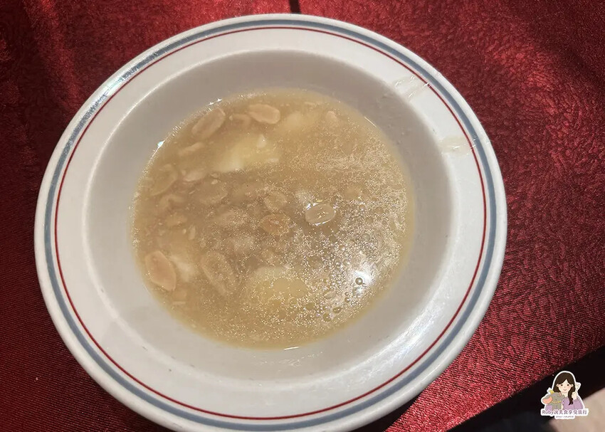 【台北美食】沾美西餐廳附菜單，自助提供沙拉、蛋糕、水果，當月