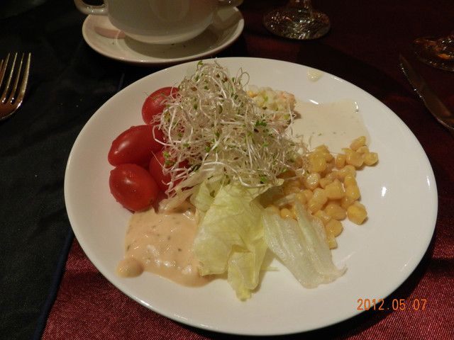 仁愛圓環  沾美西餐廳