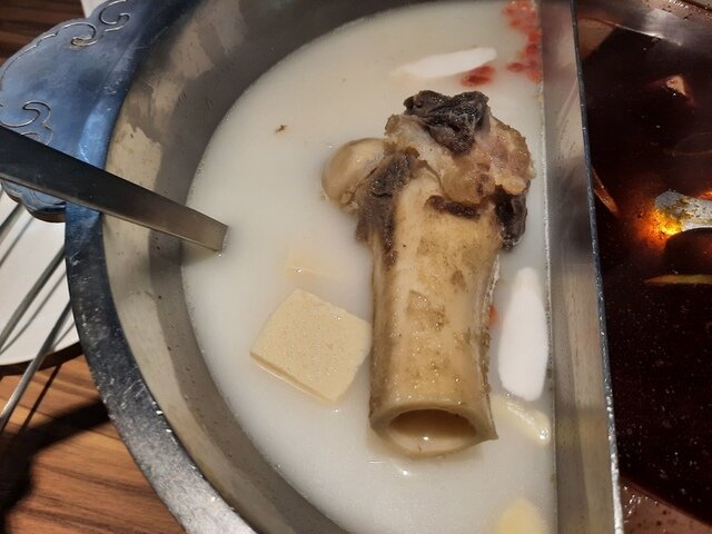 704.jpg - 岩漿火鍋