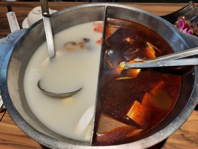 703.jpg - 岩漿火鍋