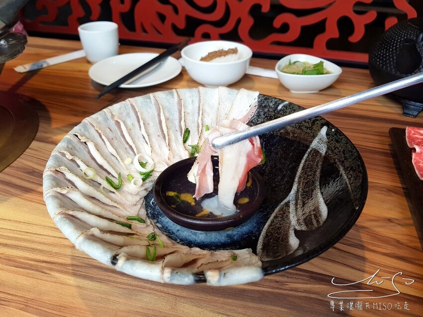 【竹北美食】岩漿火鍋-竹北復興店 ➤ 2023最新菜單!新竹火鍋推薦!料好實在湯頭濃郁!空間寬敞舒適,適合公