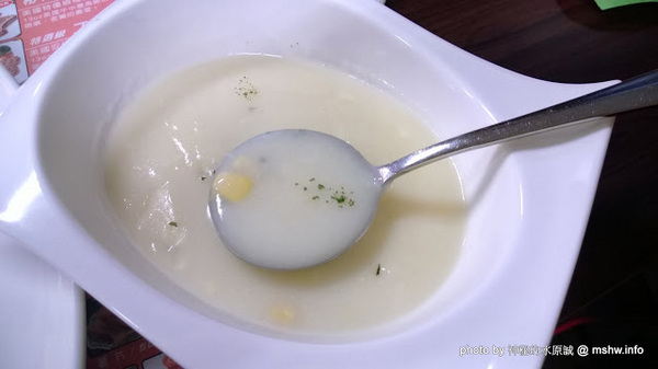 棒極了原味炭燒極品大牛排:【食記】台中西區-棒極了原味炭燒極品大牛排 : 蒜片與可樂真是棒極了… 棒極了原味炭燒極品大牛排:【食記】台中西區-棒極了原味炭燒極品大牛排 : 蒜片與可樂真是棒極了…