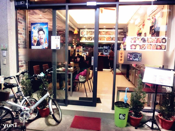 韓34韓國料理：【口碑券§第81彈】台中一中街商圈美食!!平價韓式料理小菜吃到飽@韓34韓國料理