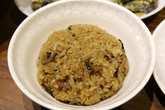 IMG_4571.JPG - 1061230雙月食品