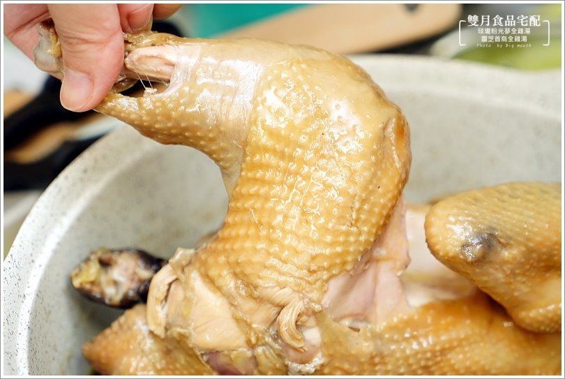 【宅配】雙月食品社．靈芝白首烏全土雞湯、琰瓏粉光蔘全土雞湯，米其林美味宅配到家!