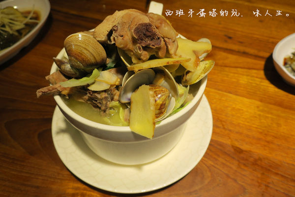 12 (4).JPG 12 (4).JPG