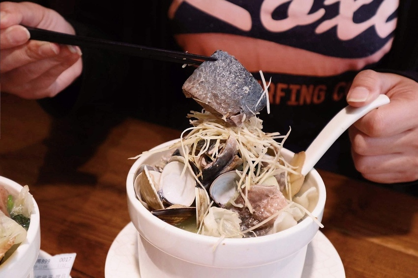 2019-04-01 11.51.25 4-01.jpg