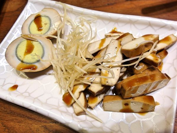 雙月食品社:❤️美食❤️【台北。中正】雙月食品社 ★澎湃雞湯/肥美鮮蚵/愛評體驗團