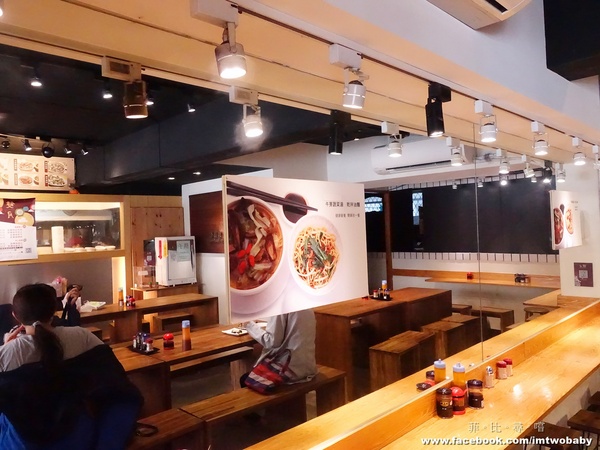 雙月食品社：【捷運美食】雙月食品社養生美食 料豐味美湯鮮甜 溫補四季皆宜 連張忠謀也愛！