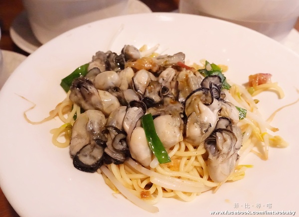 雙月食品社：【捷運美食】雙月食品社養生美食 料豐味美湯鮮甜 溫補四季皆宜 連張忠謀也愛！