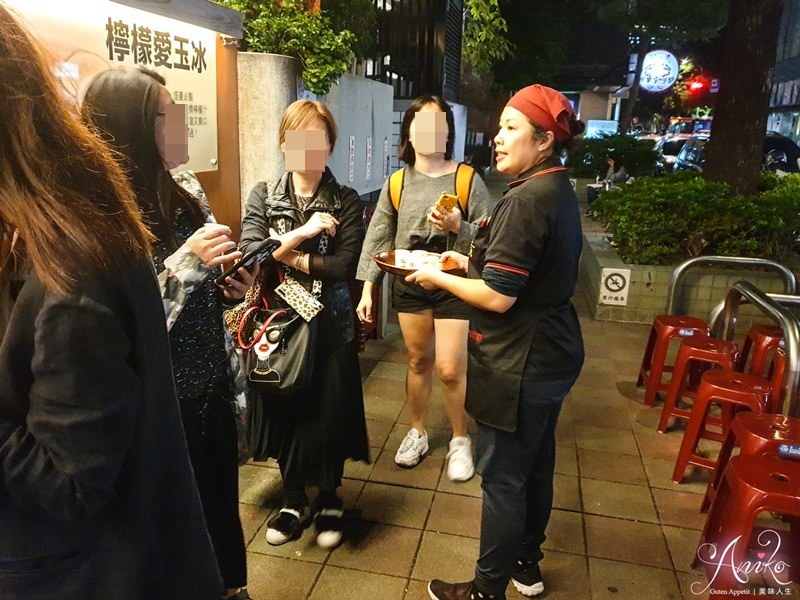 【台北美食】雙月食品社。善導寺美食~2020米其林必比登名單！蟬聯三年推薦～浮誇系爆料養生雞湯 - ANIKO 艾妮可美味人生