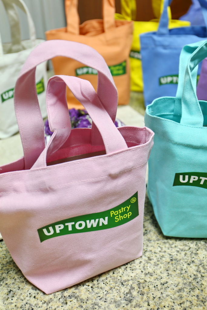 母親節蛋糕,上城糕點,草莓蛋糕,蘋果日報評選網購起司類蛋糕評價第一名 母親節蛋糕,上城糕點,草莓蛋糕,蘋果日報評選網購起司類蛋糕評價第一名