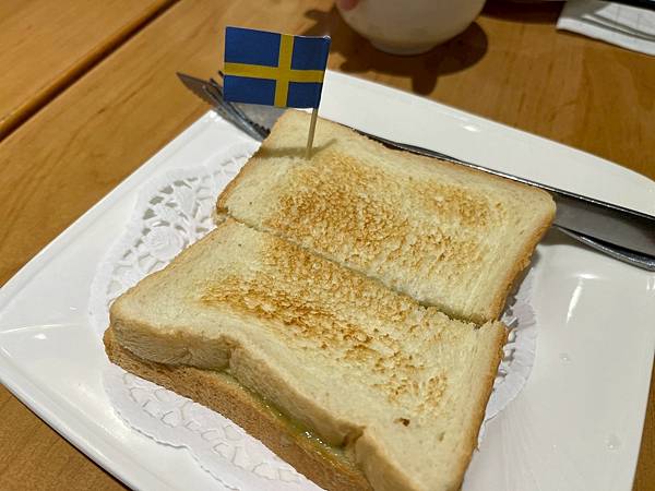 新港茶餐廳x安妮王的旅行記_024