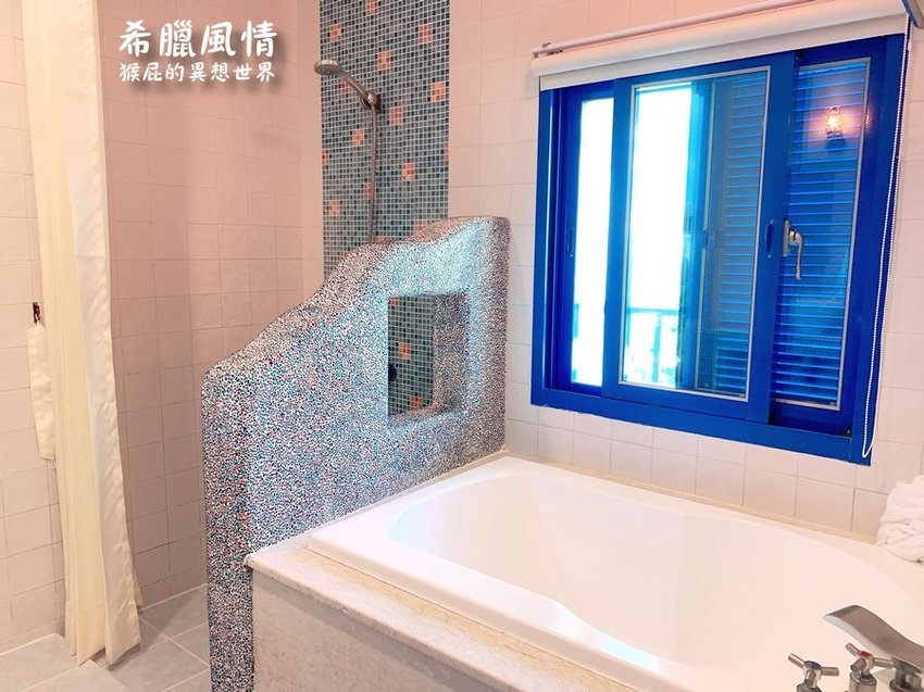 【墾丁住宿推薦】墾丁希臘風情民宿，墾丁大街旁超優質浪漫希臘風情民宿！有浴缸可泡澡！鬧中取靜的世外桃源！ @猴屁的異想世界