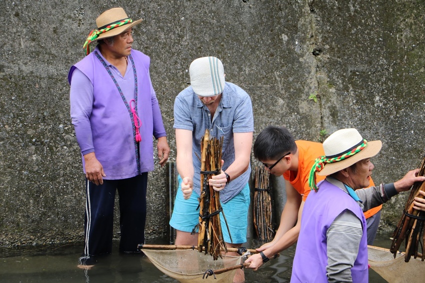 花蓮光復。馬太鞍濕地生態園區 馬太鞍欣綠農園，濕地導覽、傳統歌舞 編織體驗、阿美族巴拉告、特色風味餐、阿美族石頭火鍋
