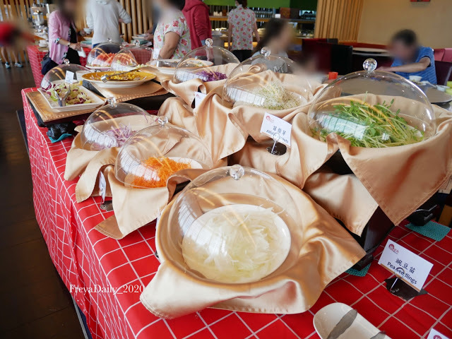 2020,Feb│旗津沙灘道酒店 In Young Hotel│走吧高雄住哪裡：高雄海景飯店 旗津度假住宿 看海發呆放鬆去