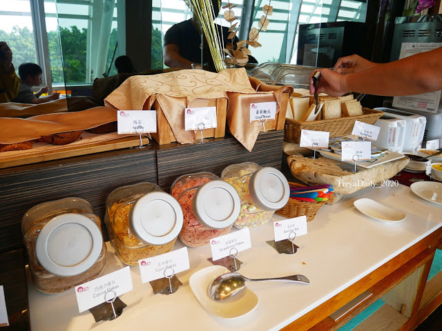 2020,Feb│旗津沙灘道酒店 In Young Hotel│走吧高雄住哪裡：高雄海景飯店 旗津度假住宿 看海發呆放鬆去