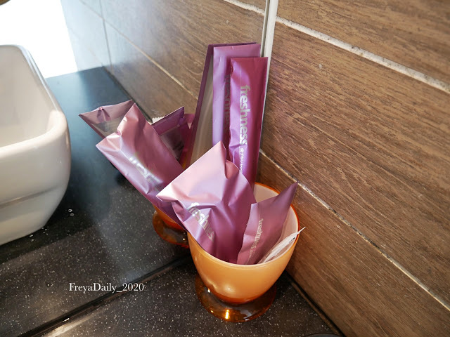 2020,Feb│旗津沙灘道酒店 In Young Hotel│走吧高雄住哪裡：高雄海景飯店 旗津度假住宿 看海發呆放鬆去