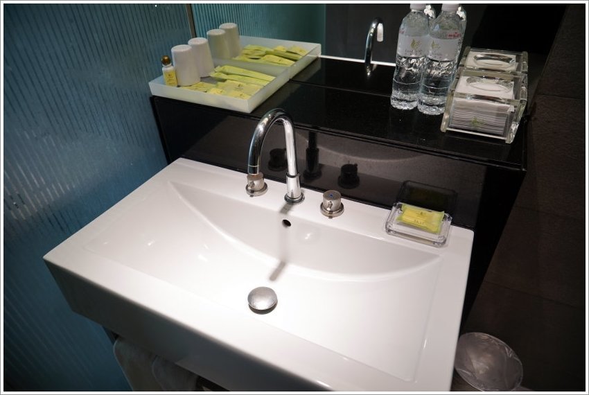 【台中住宿】清新溫泉飯店．房內湯屋+絕美夜景，親子度假好地方!